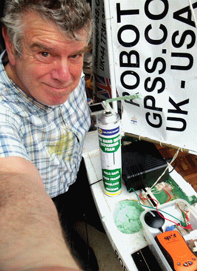 click here for bigger picture of Robin with foam over his nice shirt :-)