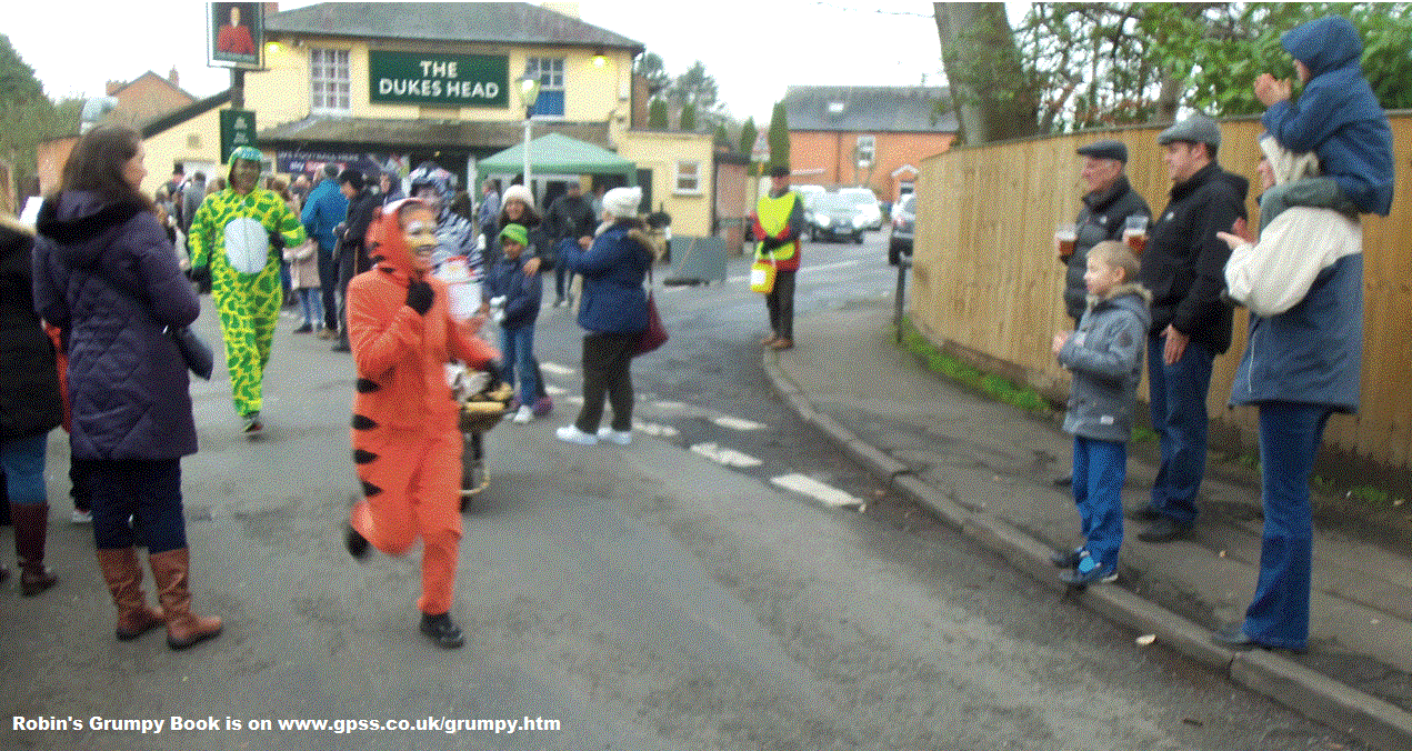 Sunninghill Wheelbarrow Race