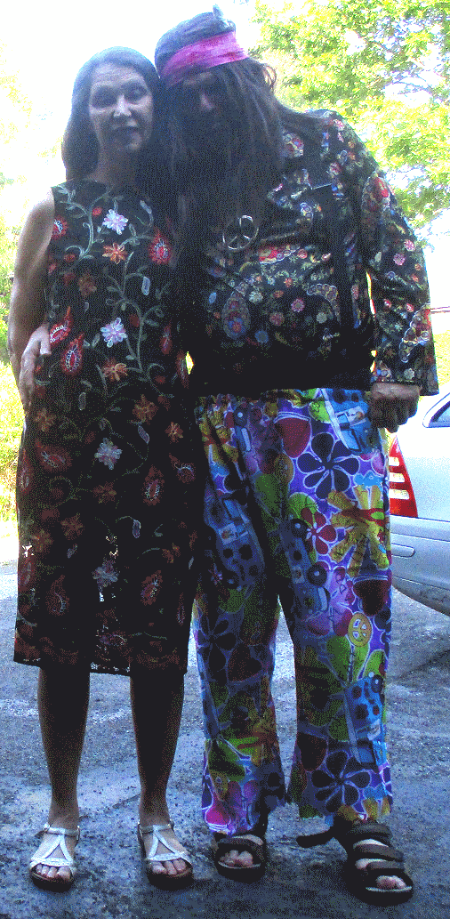 June and Robin in Hippy dress